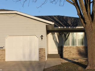 209 N 7th St, Forest City, IA 50436