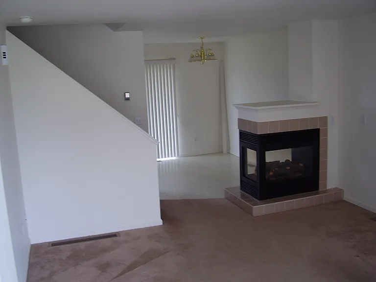 3345 Saratoga St #B — Photo 7