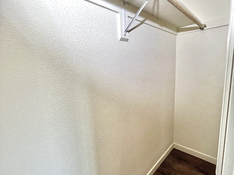 14475 Foothill Blvd #10 — Photo 17