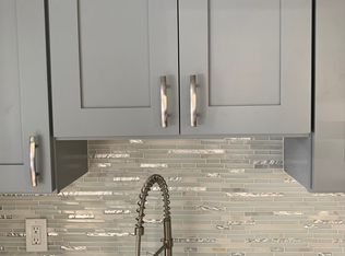 (Undisclosed Address), New Rochelle, NY 10801