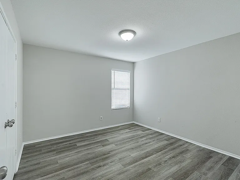 2508 Pecan Dr — Photo 16