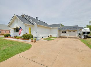 311 E Main St, Hydro, OK 73048