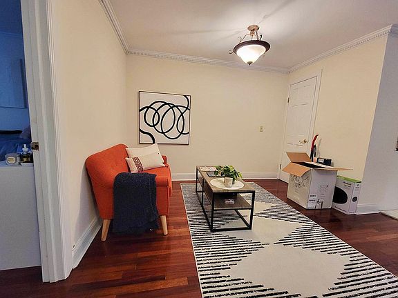 3rd image of 22 E 105th St #4V