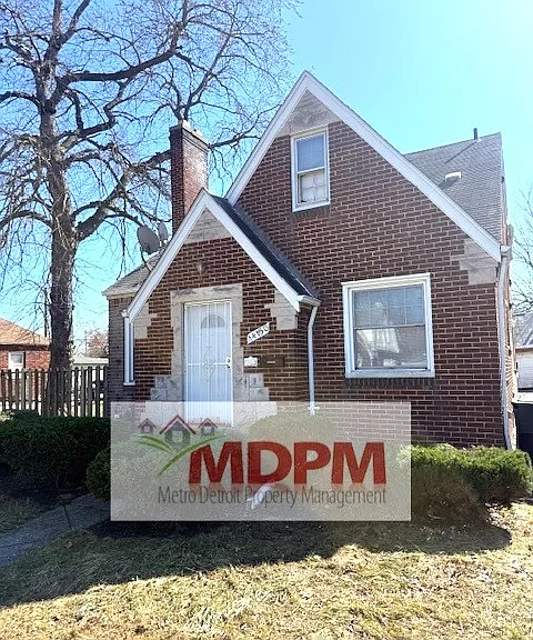14150 Fairmount Dr #2 — Photo 6
