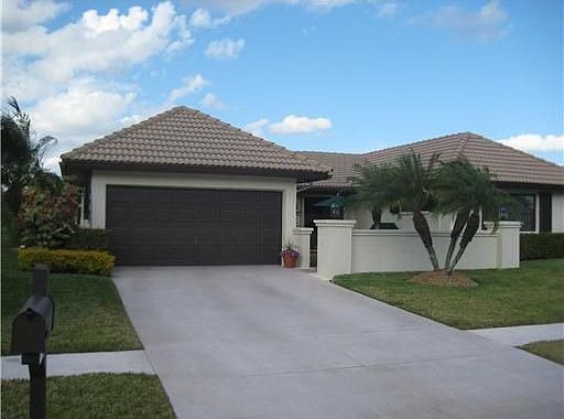 1st image of 10331 Green Trail Dr N