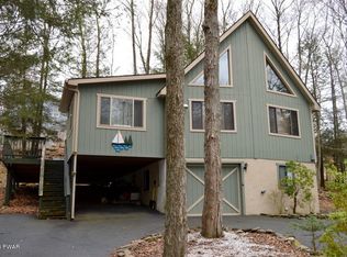 1074 Rainbow Dr, Lake Ariel, PA 18436