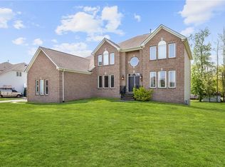 3 Montauk Ct, Matawan, NJ 07747
