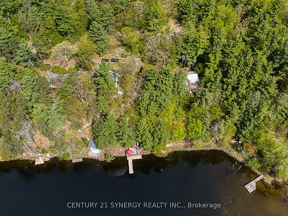 2nd image of 664 Raby Rd
