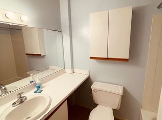 1906 South St #2F, Philadelphia, PA 19146
