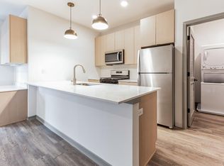 1645 N Wells St #4D, Chicago, IL 60614