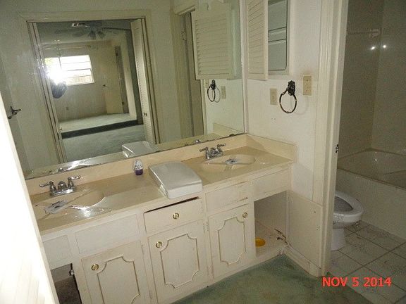 3rd image of 2108 Matador St