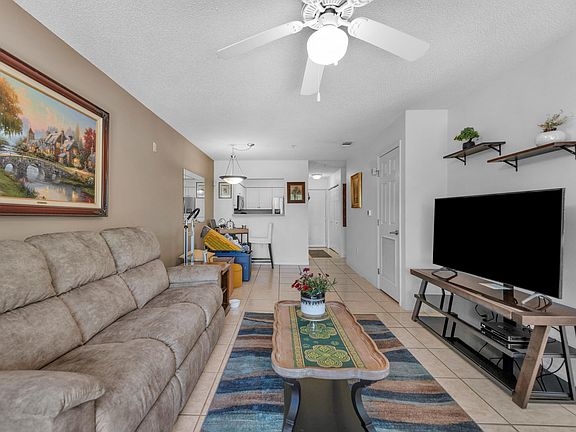 4th image of 4270 Calinda Ln APT 337