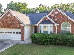 400 Ballyshannon Dr, Dacula, GA 30019