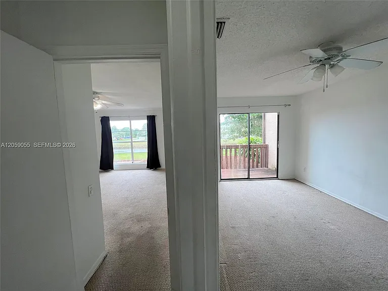 6211 SW 116th Pl #F — Photo 15