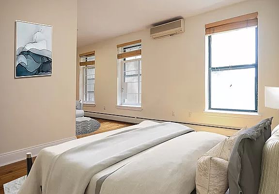 5th image of 2098 Frederick Douglas Blvd #2D