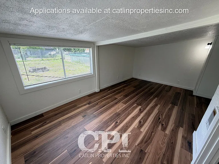 269 22nd Ave — Photo 15