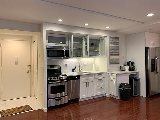 Rented by Oxford Property Group | media 11