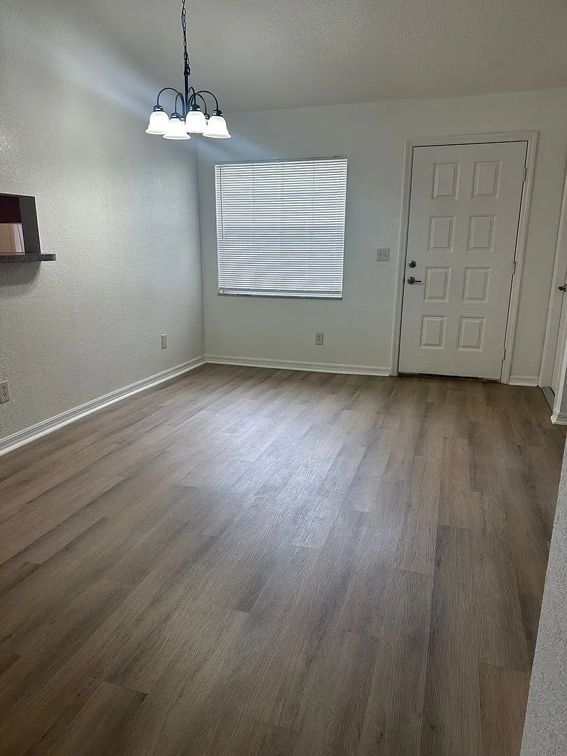 Duplex for rent Marion Oaks — Photo 2