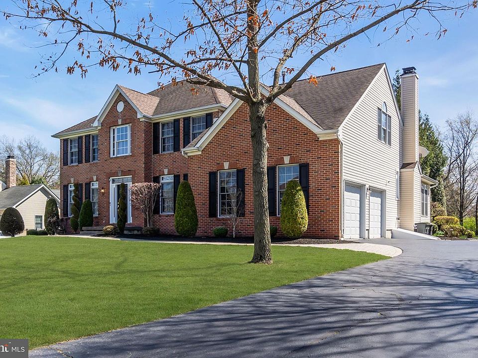 1st image of 24 Witmer Way