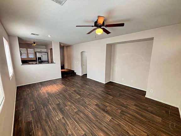 4th image of 9260 Millikan Ave