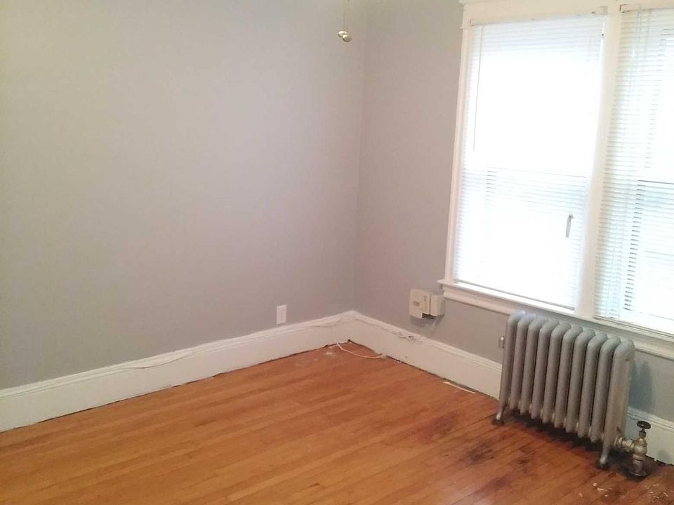 2nd image of 56 Villa Ave #1