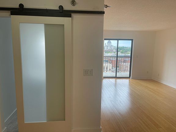 2nd image of 78 10th St E Unit 1806