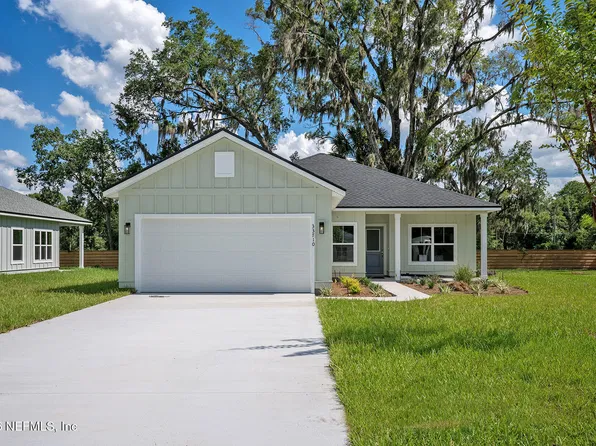 33710 HOLLAND WALK Drive, Hilliard, FL 32046