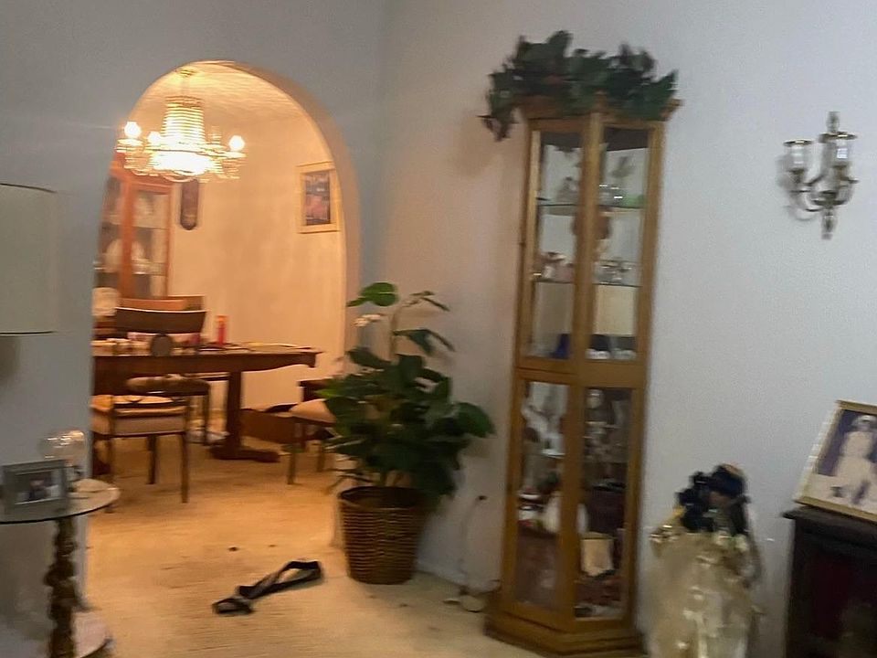 2nd image of 4845 Gearhart Rd