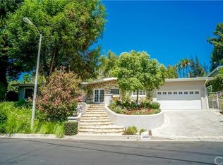 5563 El Canon Ave, Woodland Hills, CA 91367