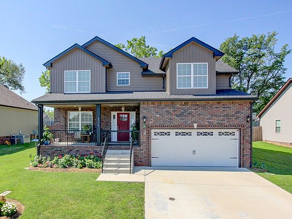 2nd image of 2334 Danbury Dr