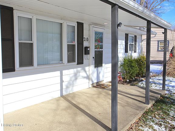2nd image of 210 Derby Ave