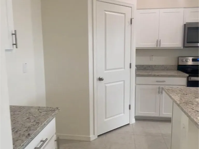 16663 W Christy Dr — Photo 12