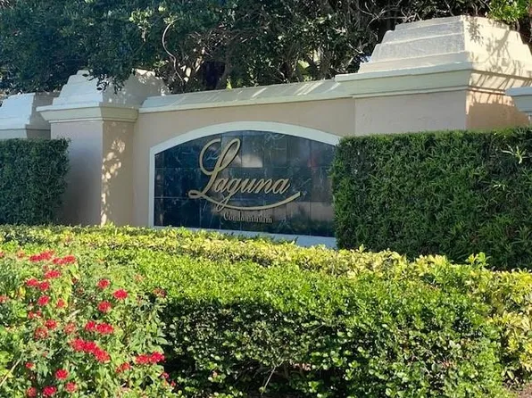 1610 N 42nd Cir APT 207, Vero Beach, FL 32967