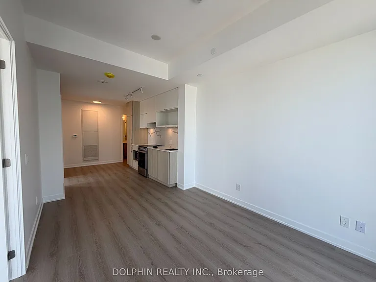 100 Queen St E #2903 — Photo 10