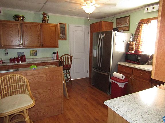 4th image of 1793 Harrodsburg Rd