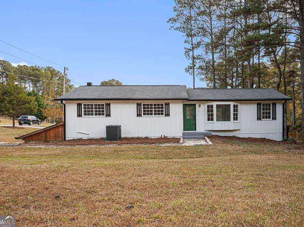 5795 Salem Woods Dr, Acworth, GA 30102