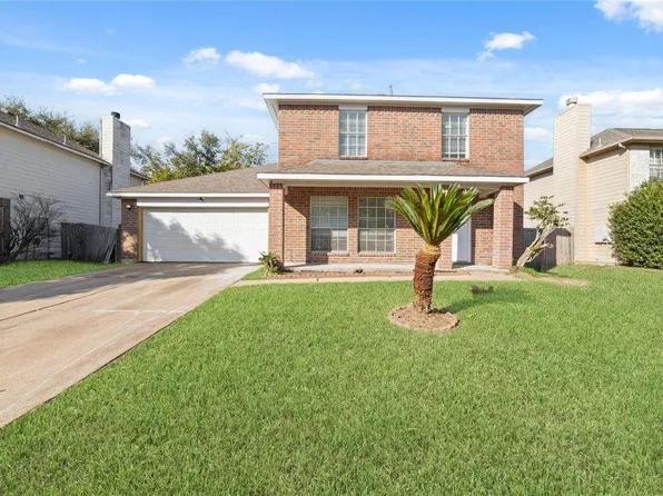 18402 Forest Dew Dr, Katy, TX 77449