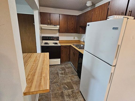 5th image of 411 S Jefferson St #4