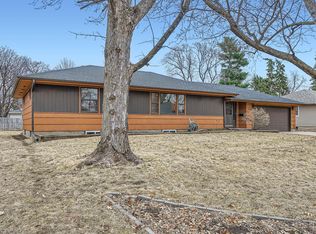 9525 5th Ave S, Bloomington, MN 55420