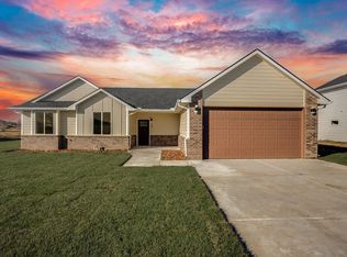 193 S Sycamore Dr, Valley Center, KS 67147