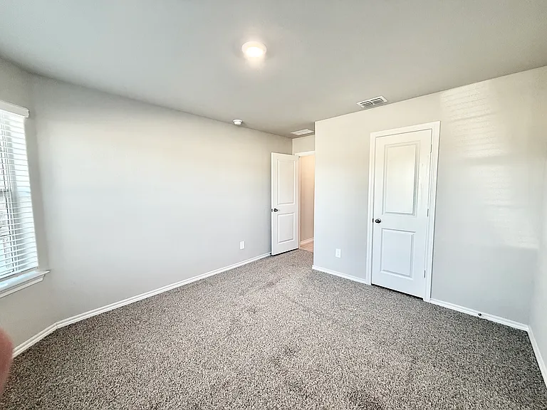8437 Hollymead Ln — Photo 14