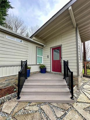 9848 26th Avenue SW, Seattle, WA 98106