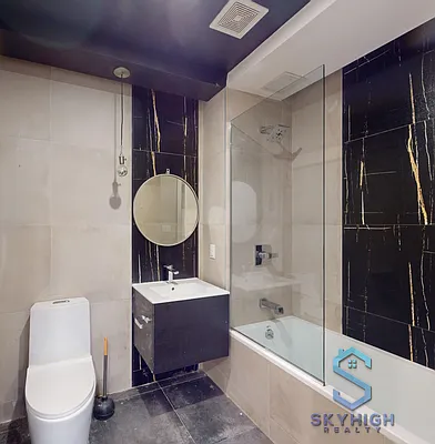 Rented by Skyhigh Realty NYC LLC | media 4