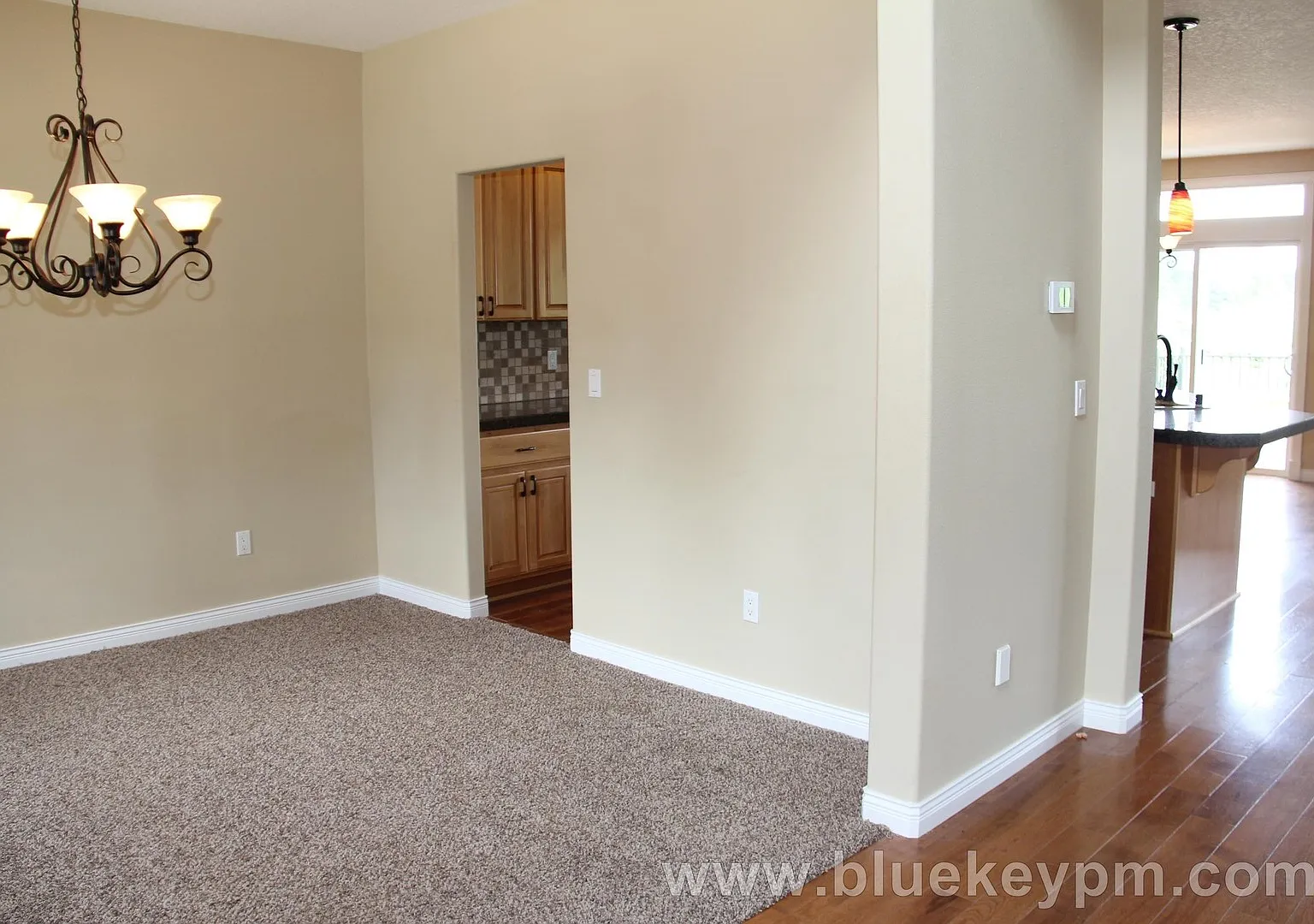4 Bed, 2.5 Baths Home in Cul-de-sac Near Burnt Bridge Creek Trails — Photo 2
