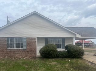 1111 Robin Cv, Robinsonville, MS 38664