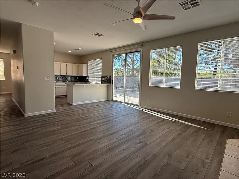 1908 Thunder Ridge Cir — Photo 9
