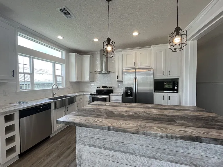 535 Zebra Dr #535 — Photo 2