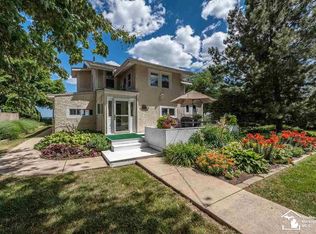 12190 N Lakeshore Dr, La Salle, MI 48145