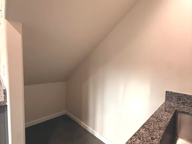 720 N Walnut St #1 — Photo 12