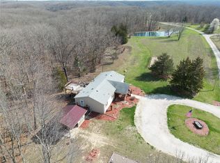 25020 Pendleton Forest Rd, Warrenton, MO 63383